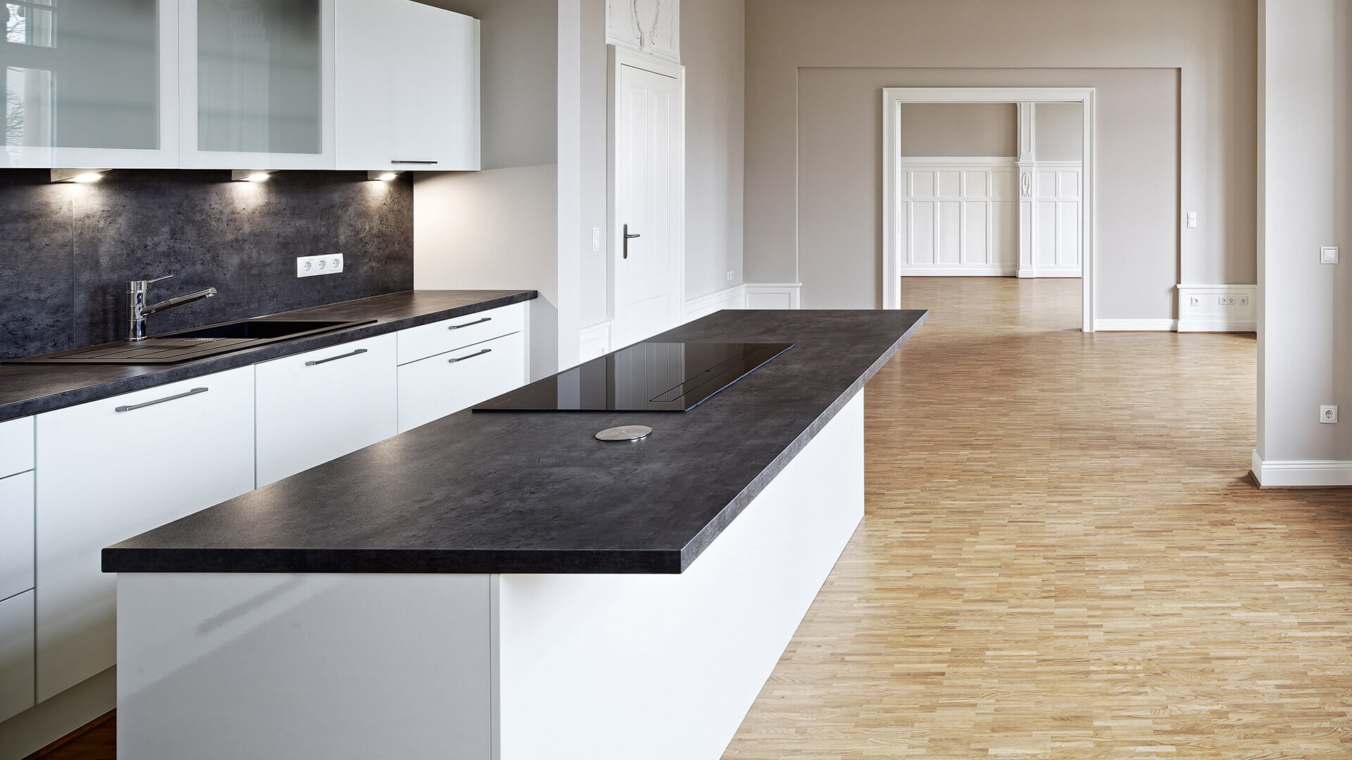 Neubau mit Massivparkett Meister