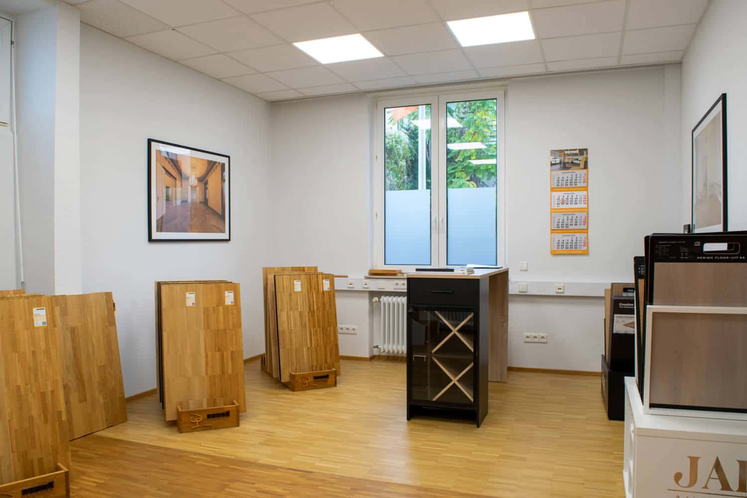 Bembe massivparkett in Mannheim mit vinyl und laminat