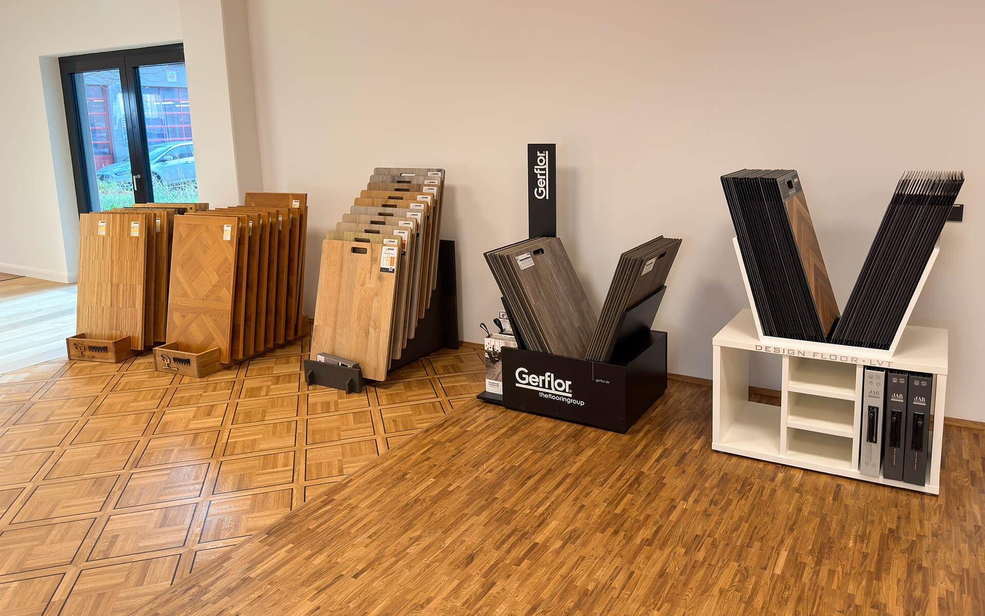 parkett-studio-bremen-5 Ausstellung mit Parkett- und Designboden-Mustern im Bembé Parkett Studio Bremen